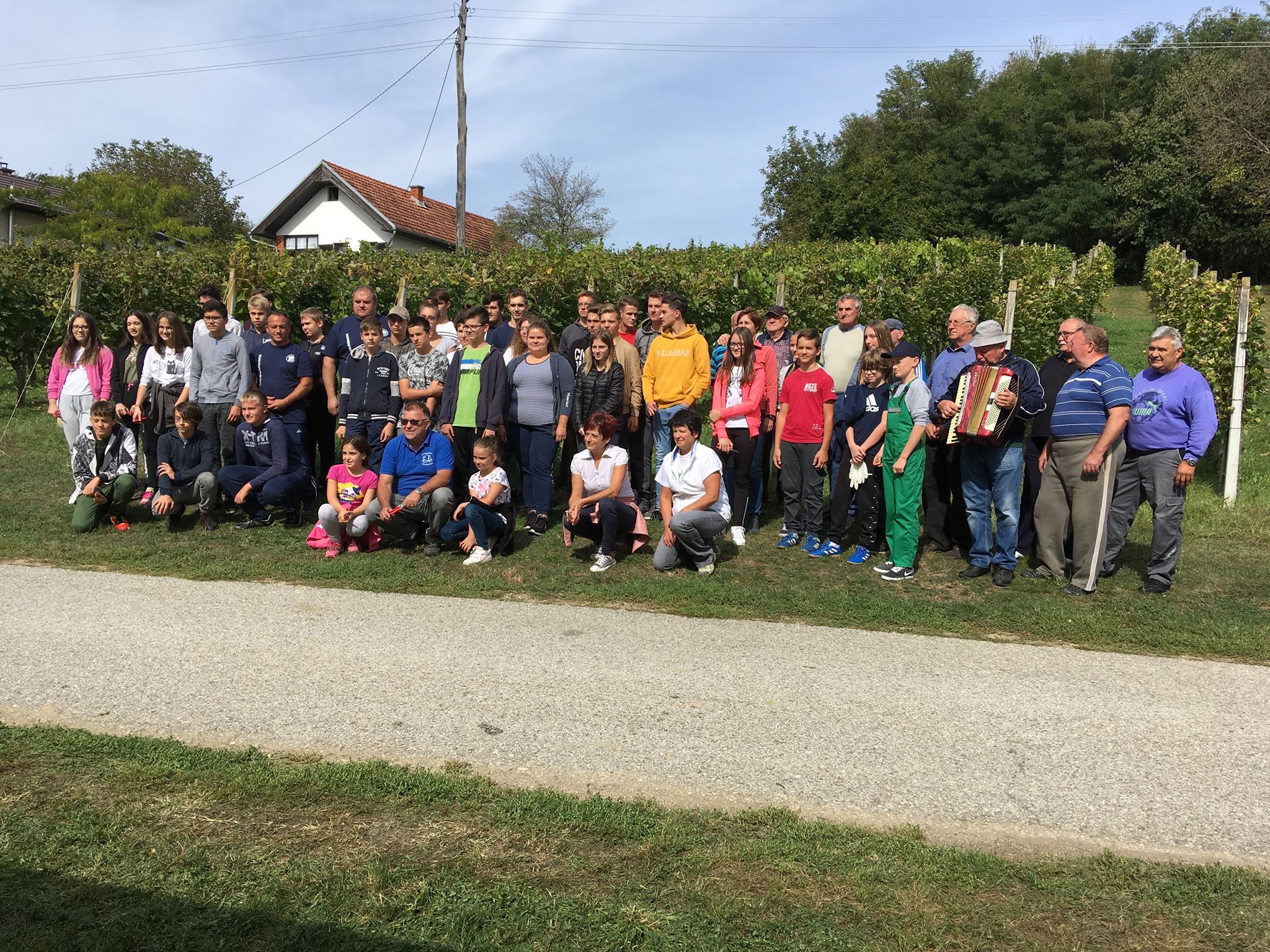 70385349 2460945497261594 8113085049097682944 o